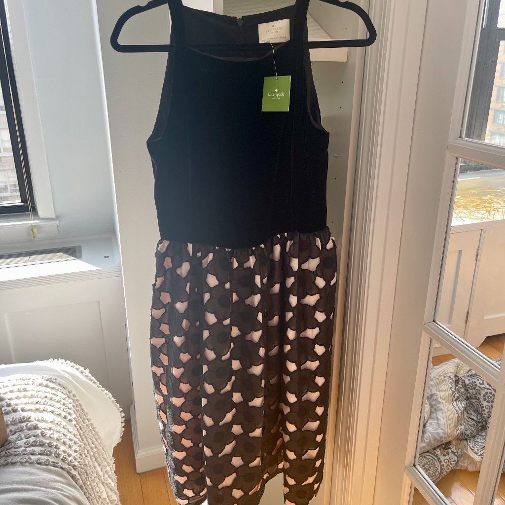 Kate Spade | York Velvet Floral Cutout Dress In Black (Size 4)